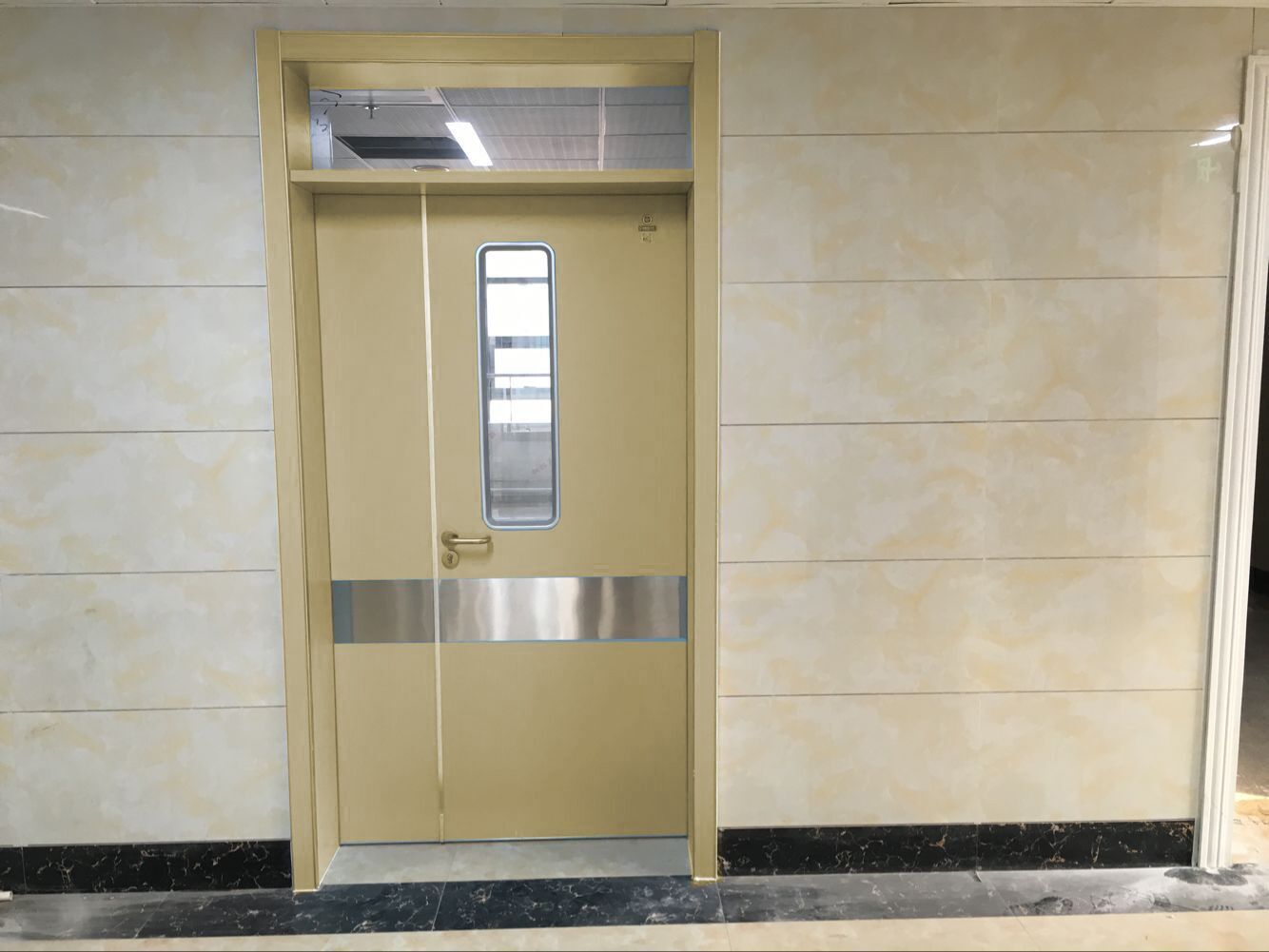 醫(yī)院病房專(zhuān)用門(mén),醫(yī)院專(zhuān)用門(mén),醫(yī)院專(zhuān)用實(shí)木復(fù)合門(mén)